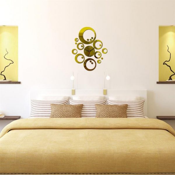 Wall Clock With Mirror Decor - Bubbles - Gold