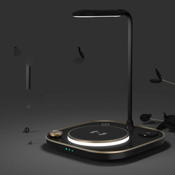 Three-in-one Wireless Magnetic Charger - Desk Lamp 4