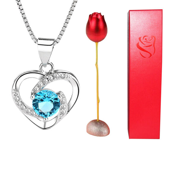 Rose and Pendant Gift Pack 3